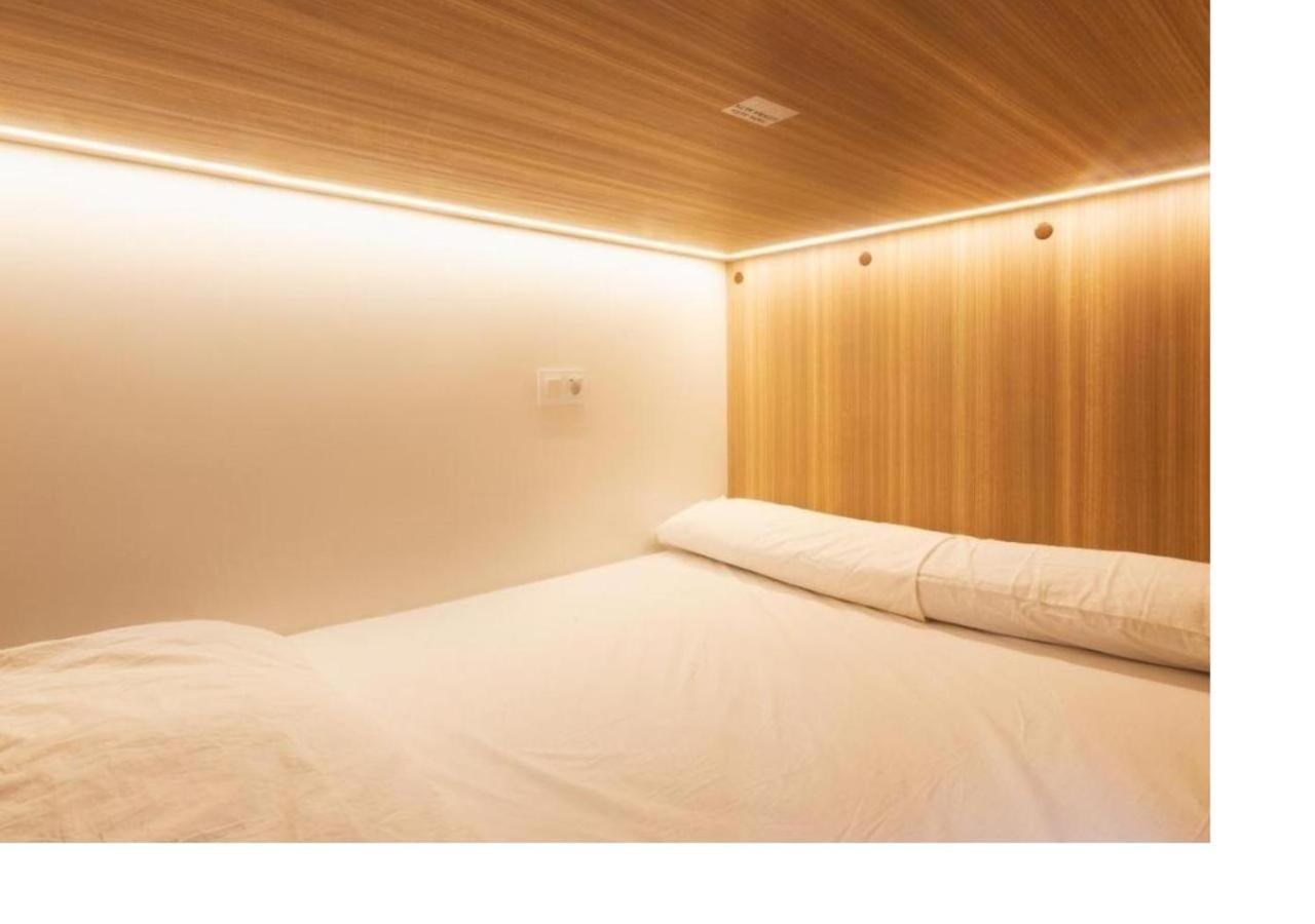 Hostel Siesta & Go Madrid Exterior photo